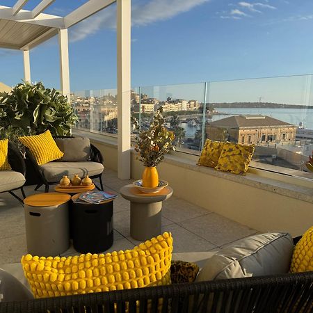 La Terrazza Sul Porto Acomodação com café da manhã Syracuse Exterior foto
