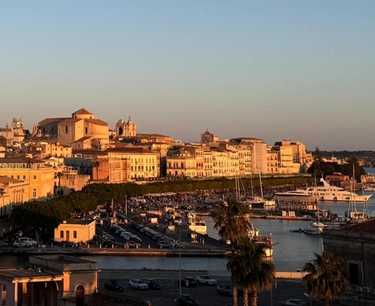 La Terrazza Sul Porto Acomodação com café da manhã Syracuse Exterior foto